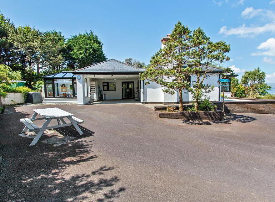 Gerahies House, Gerahies, Gerahies, P75RK57