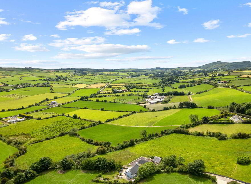 An Naomhóg, Inchinattin, Rosscarbery, P85XW11