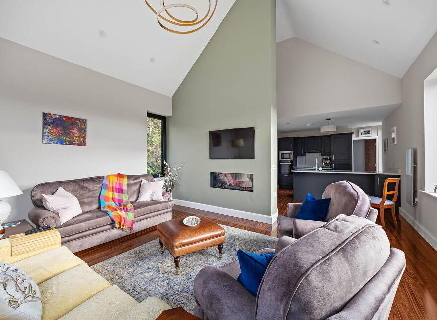 Shrone Hill View, Reenmeen, Glengarriff, P75FC83