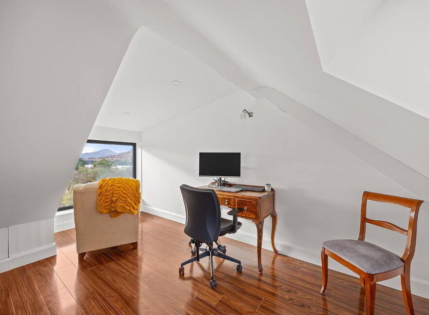 Shrone Hill View, Reenmeen, Glengarriff, P75FC83