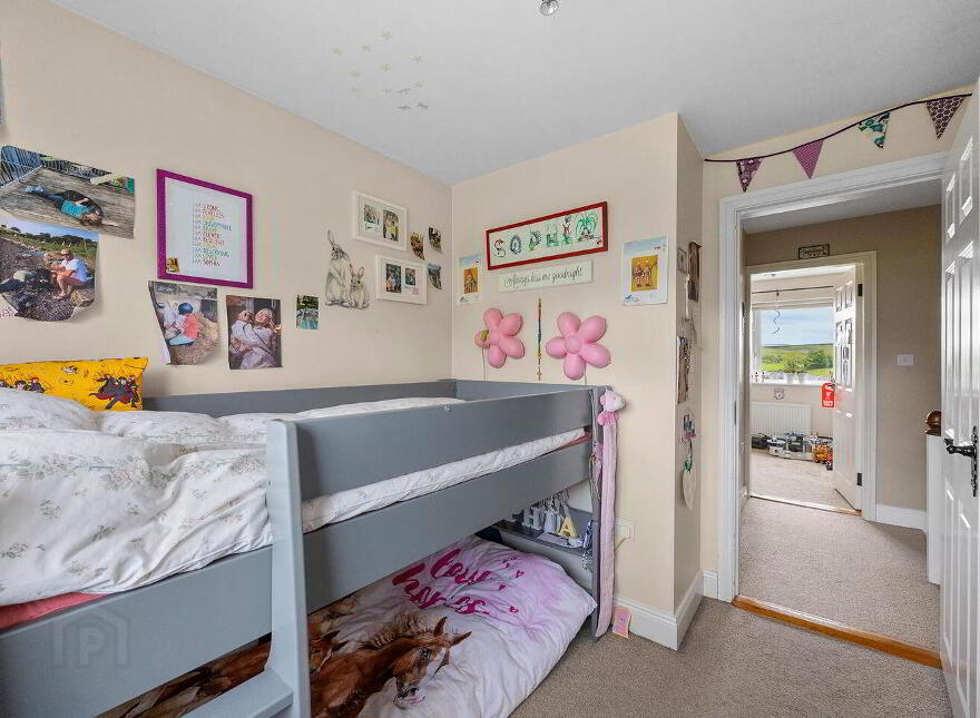 17 Slip Lawn, Slip, Bantry, P75P942
