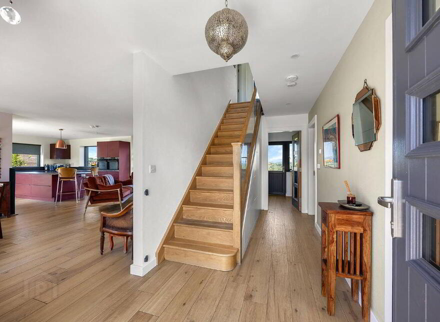 Abbeystrewry, Skibbereen, P81VE27