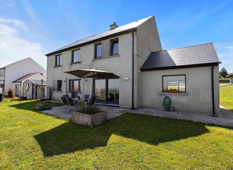 Abbeystrewry, Skibbereen, P81VE27