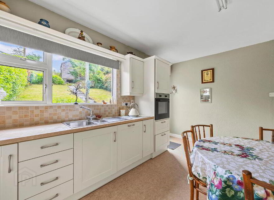 20 Slip Park, Slip, Bantry, P75E009