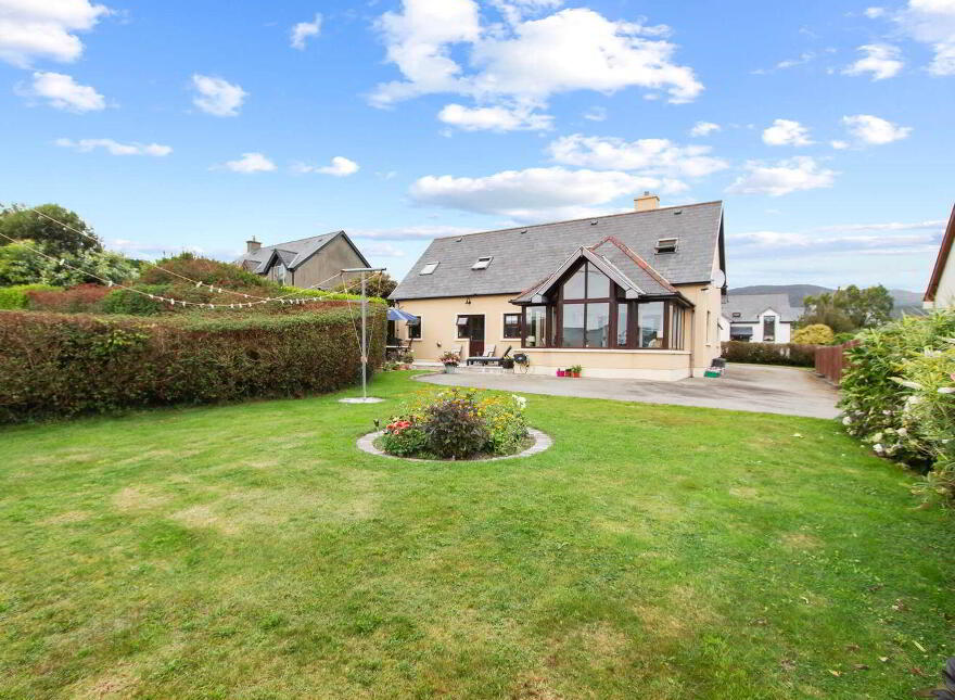 Ardgort, 3 Ard Cleire, Schull, P81VY58