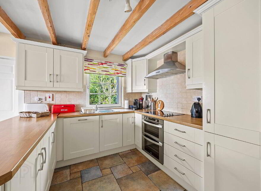 Whispering Pines, Reenacappul, Ahakista, Ahakista, P75NH21