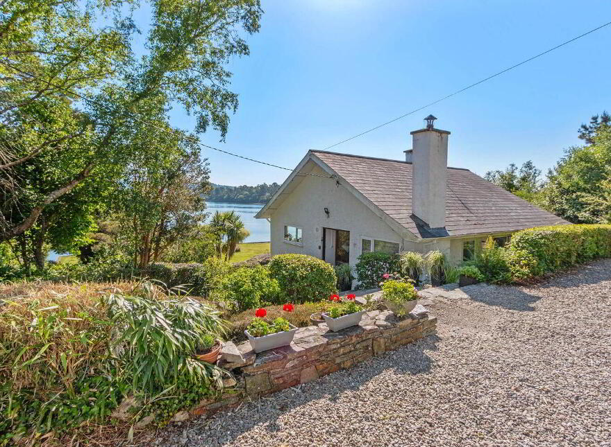 Brylands, Inchintaggart, Glengarriff, P75NA06