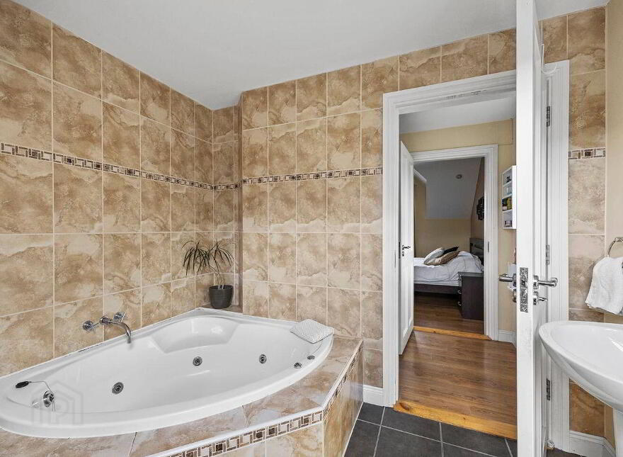 38 Newbridge Park, Skibbereen, P81VX25