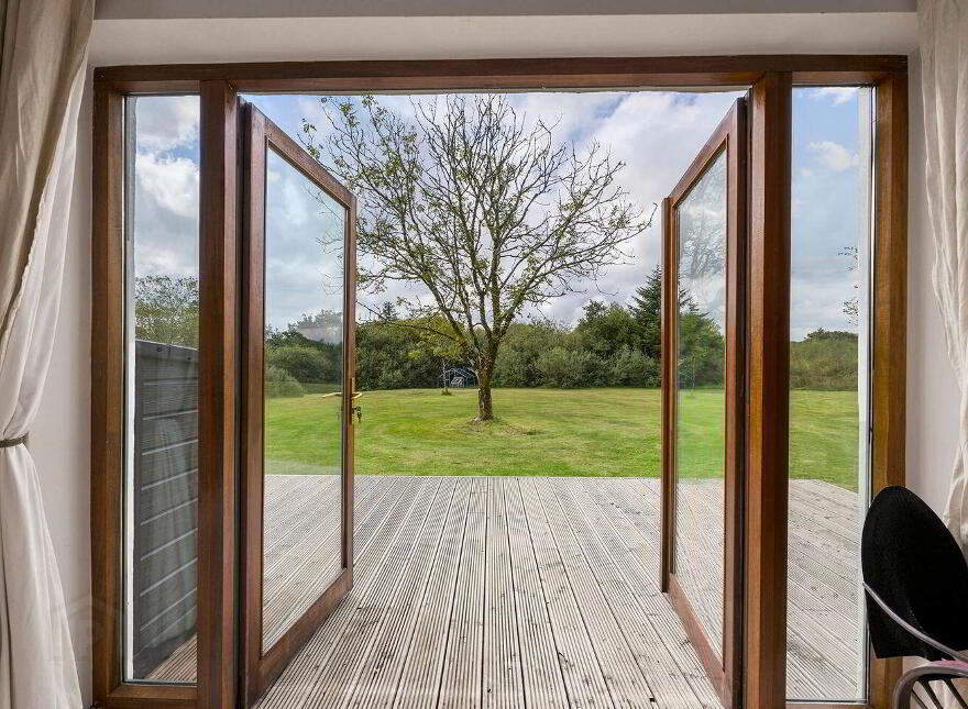 Ballybane, Ballydehob, P81RK33