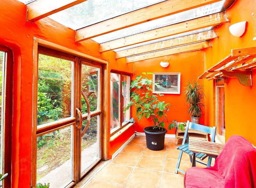 Honeycomb & Honeypot Annex, Derryduff More, Coomhola, Kealkill, P75WD52