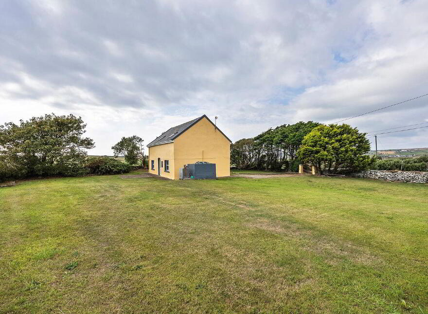 Ballymacshoneen, Butlerstown, Butlerstown, P72CX37