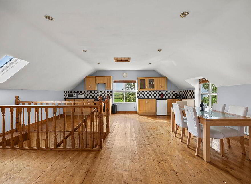 Ballymacshoneen, Butlerstown, Butlerstown, P72CX37