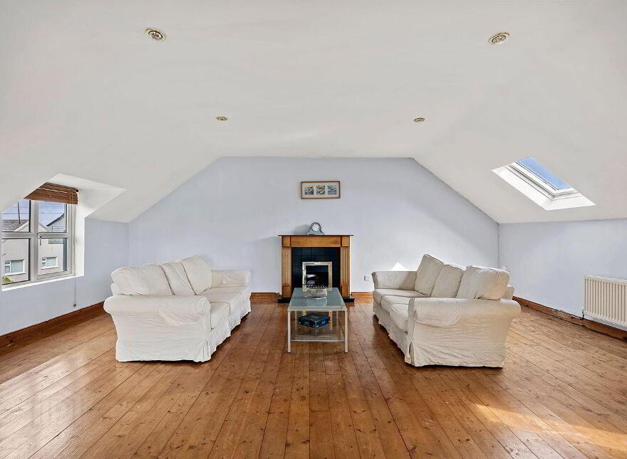 Ballymacshoneen, Butlerstown, Butlerstown, P72CX37
