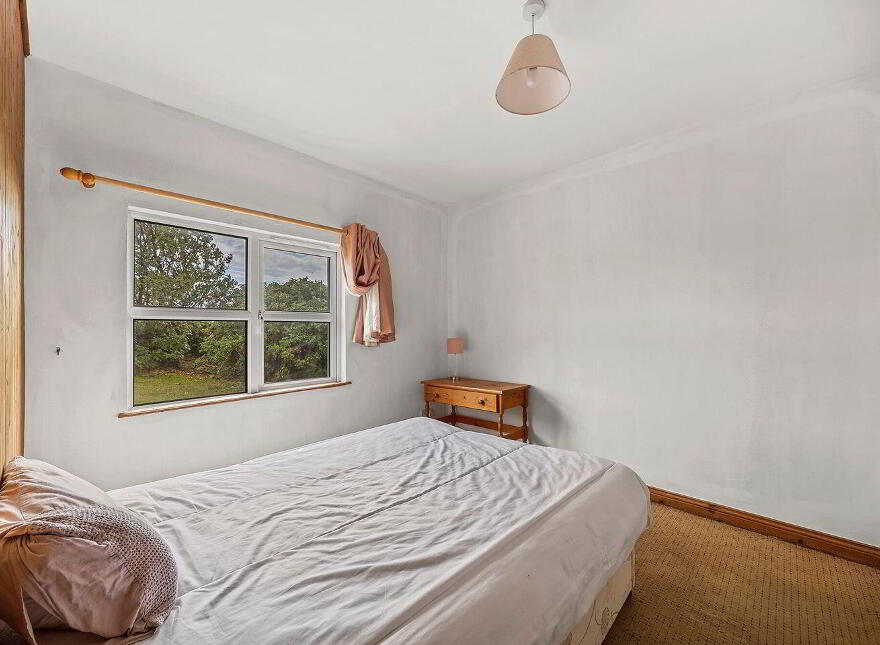 Ballymacshoneen, Butlerstown, Butlerstown, P72CX37