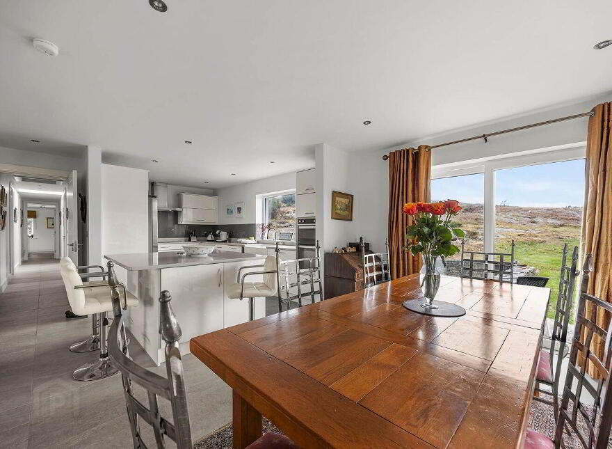 Glanlough, Kilcrohane, P75RR99