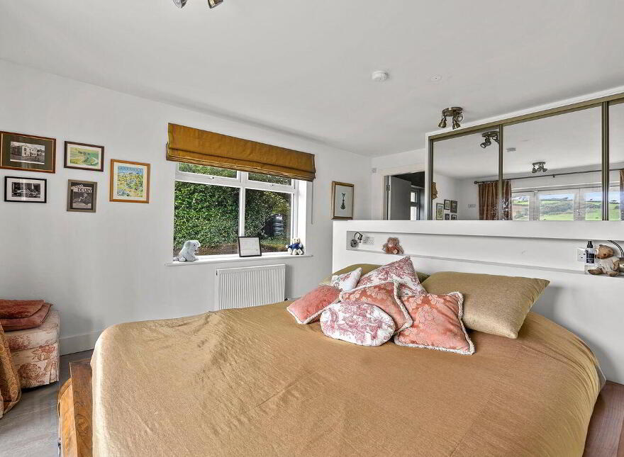 Glanlough, Kilcrohane, P75RR99