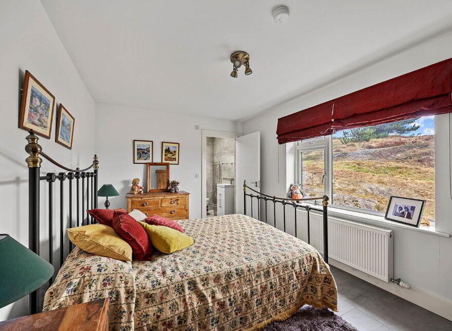 Glanlough, Kilcrohane, P75RR99