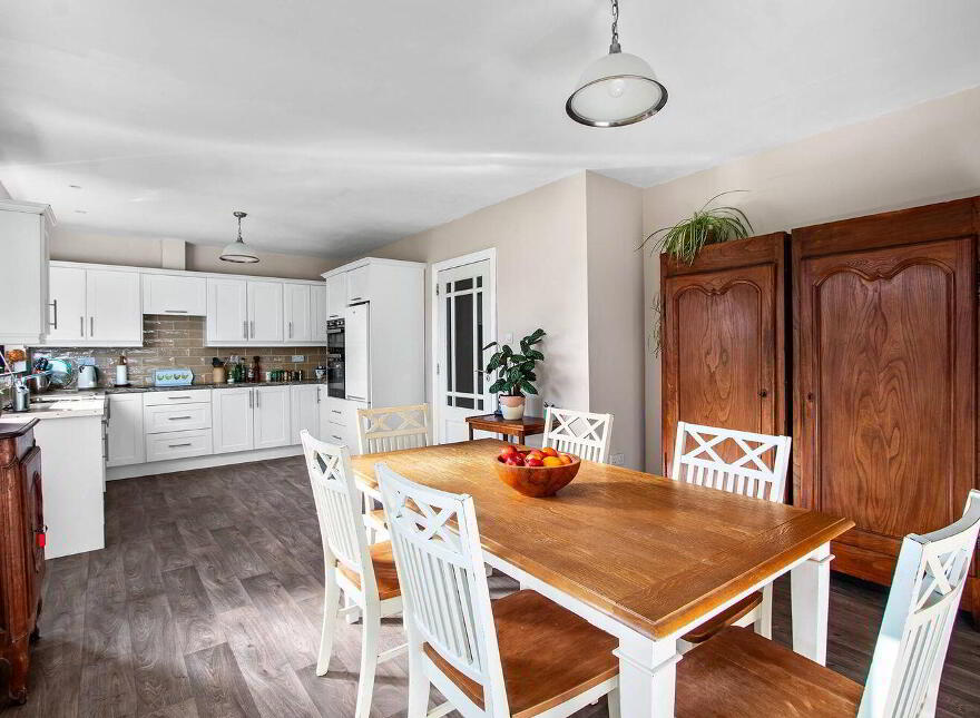 1 Derrigra Crescent, Ballineen, P47X248