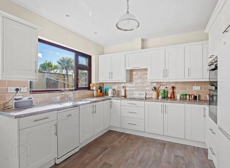 1 Derrigra Crescent, Ballineen, P47X248
