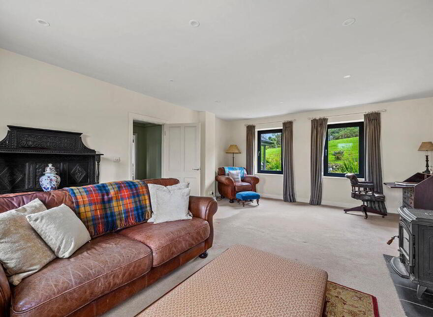 Gurteenroe, Schull, P81KN73