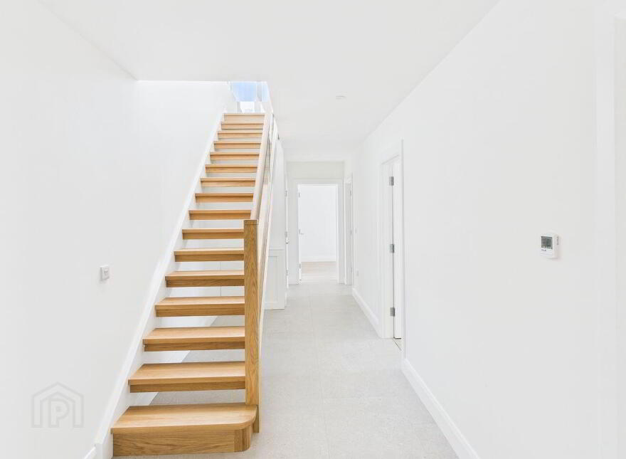 17 Mountpleasant, Loughrea, H62C858