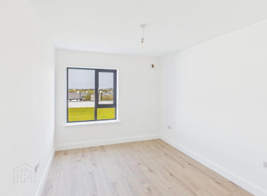 17 Mountpleasant, Loughrea, H62C858