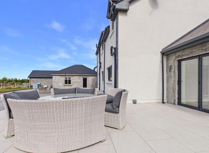 Wallscourt, Kilreekil, H62XN80