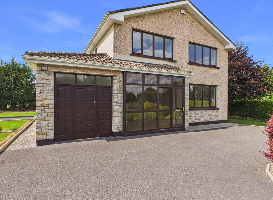 Moyleen, Loughrea, H62PY06