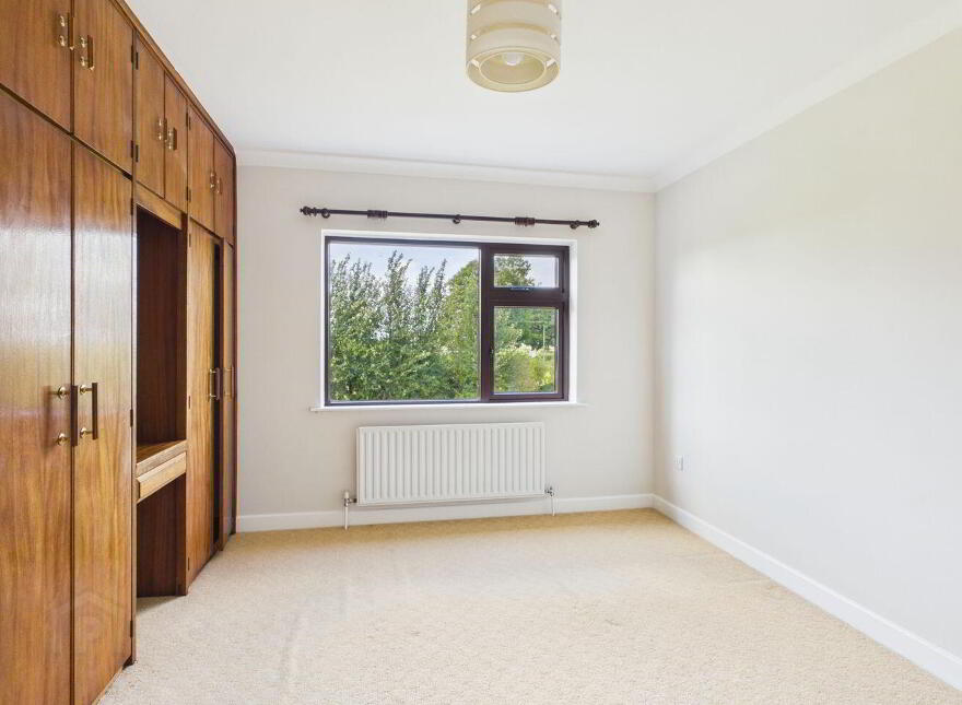 Moyleen, Loughrea, H62PY06