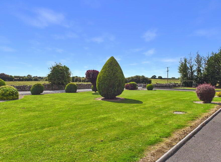 Moyleen, Loughrea, H62PY06