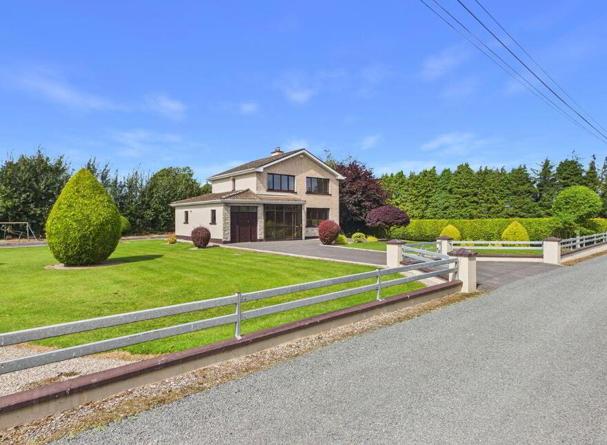Moyleen, Loughrea, H62PY06