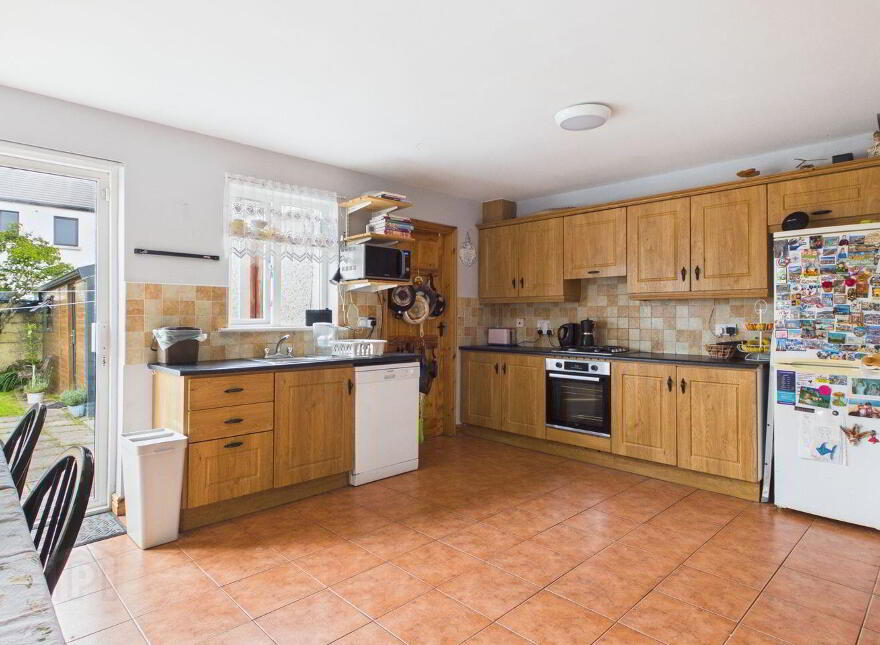 85 Danesfort Drive, Loughrea, H62EY60