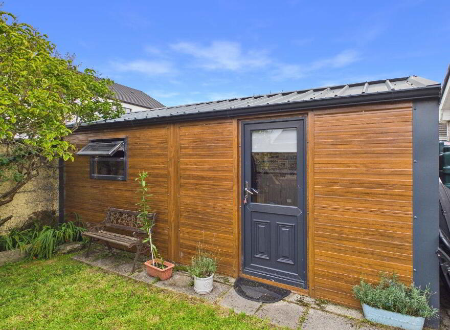 85 Danesfort Drive, Loughrea, H62EY60
