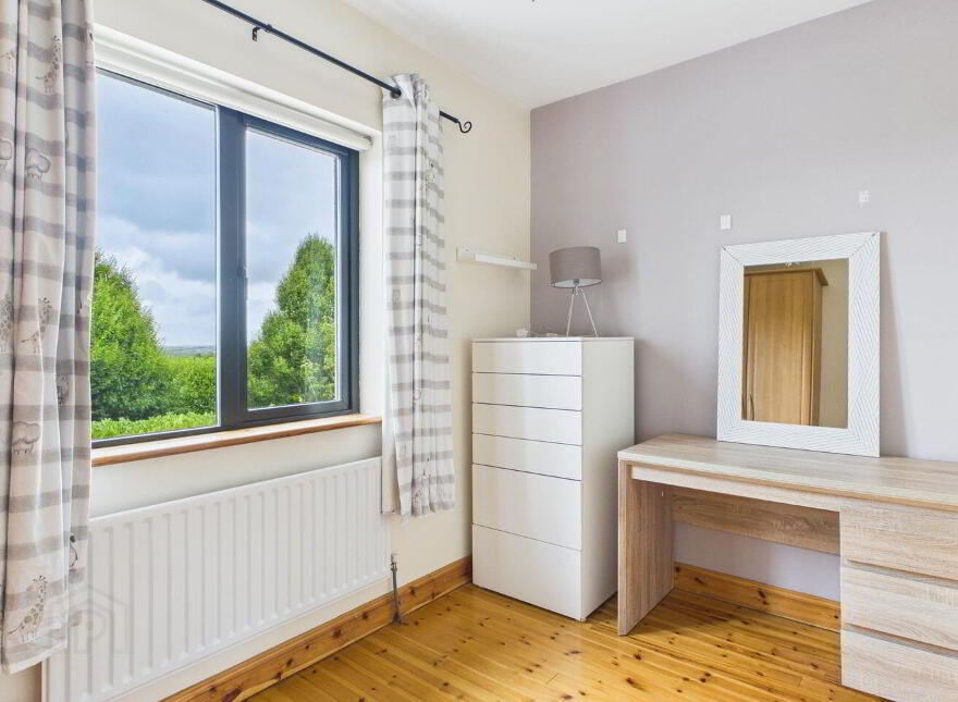 29 Ti Na Ri, Loughrea, H62F677