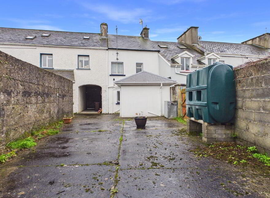 9 Abbey Street, Portumna, H53TH56