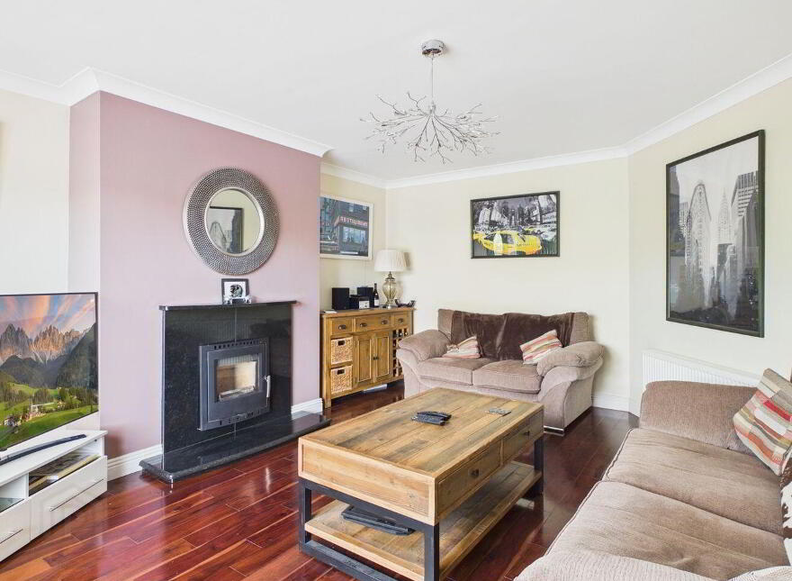 28 Danesfort Court, Loughrea, H62VW71