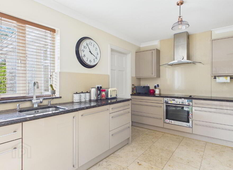 28 Danesfort Court, Loughrea, H62VW71