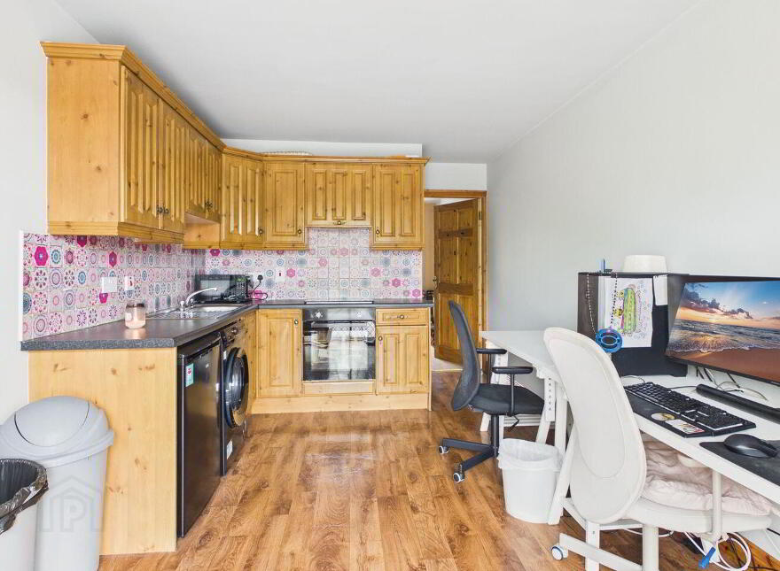 4 Droim Na Cille, Loughrea, H62X398