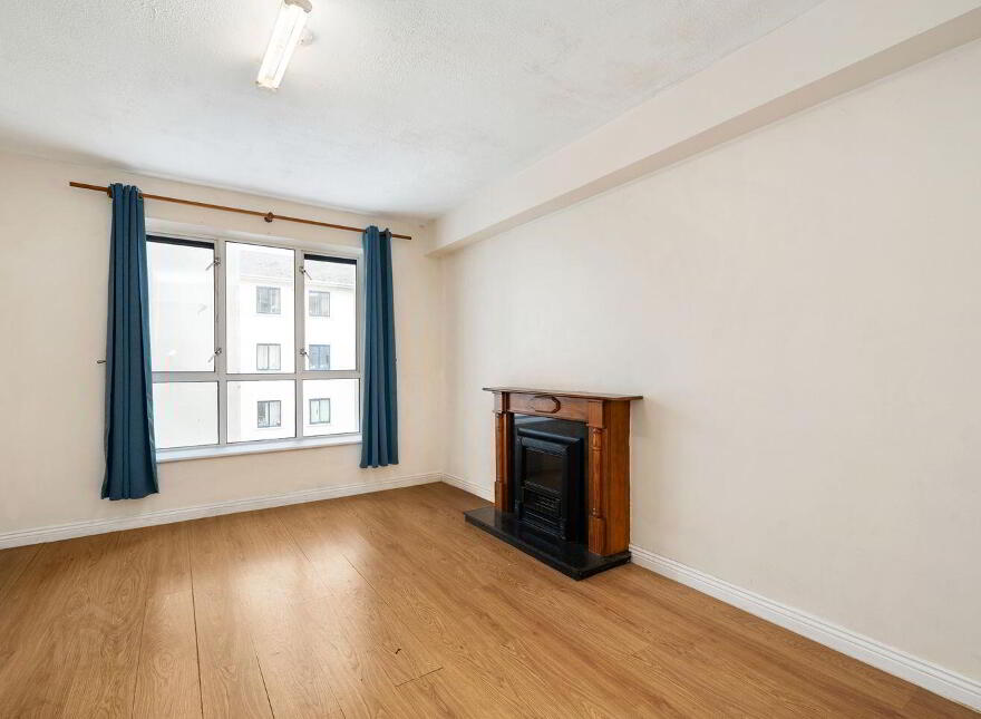 63 Kings Court, Parnell Street, Dublin 1, D01Y044