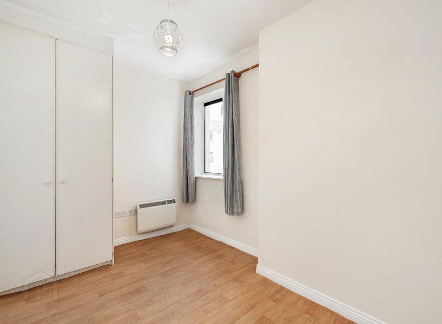 63 Kings Court, Parnell Street, Dublin 1, D01Y044