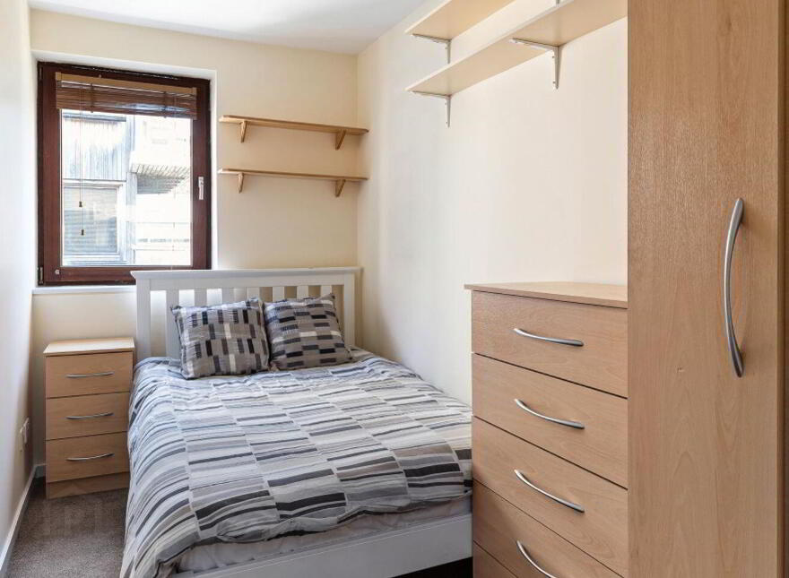 14 Block 8 Clarion Quay, Ifsc, Ifsc, D01A344