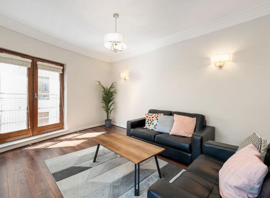 9 Semple House, Custom House Square, IFSC, Ifsc, D01W242