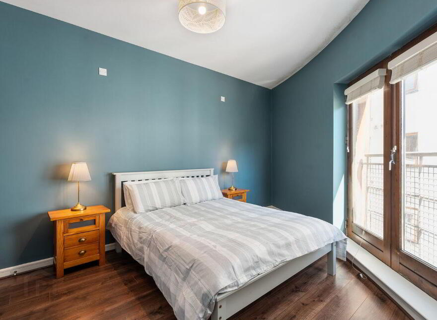9 Semple House, Custom House Square, IFSC, Ifsc, D01W242