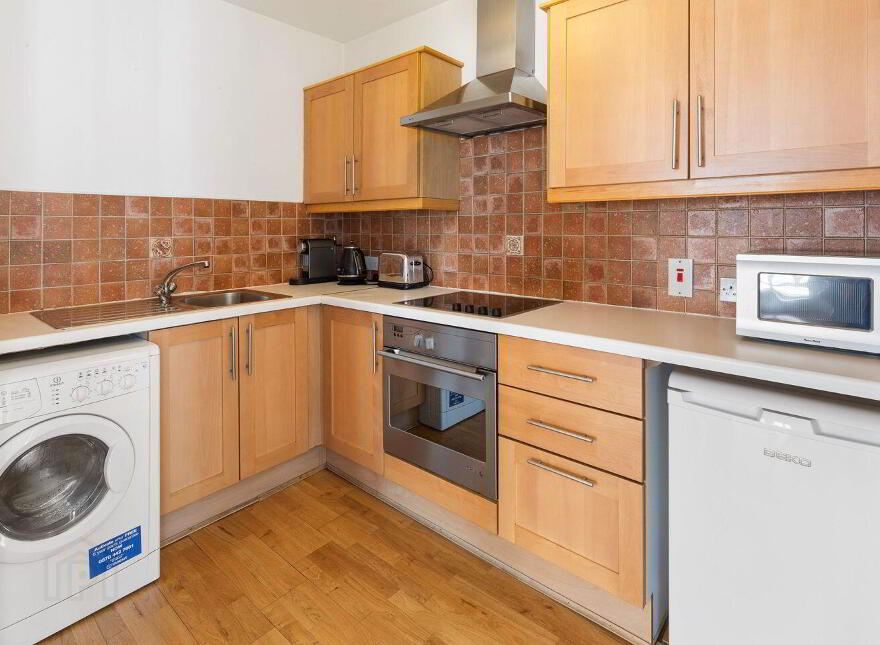 4 Gandon House, Custom House Square, IFSC, Ifsc, D01HX34