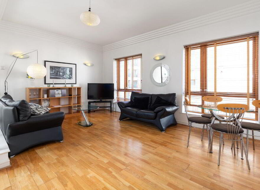 4 Gandon House, Custom House Square, IFSC, Ifsc, D01HX34