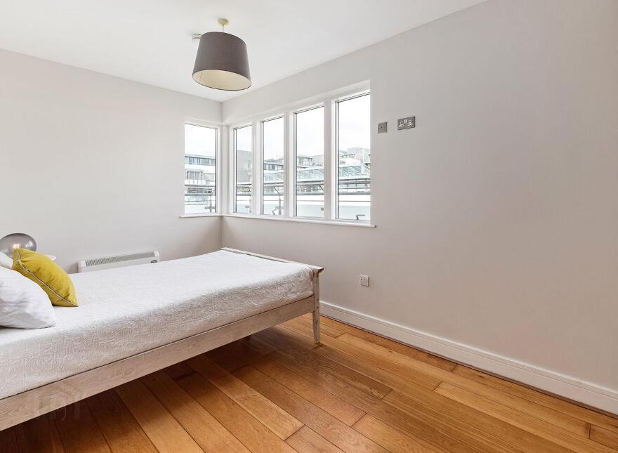119 Longboat Quay South, Grand Canal Dock, Grand Canal Dock, D02E702