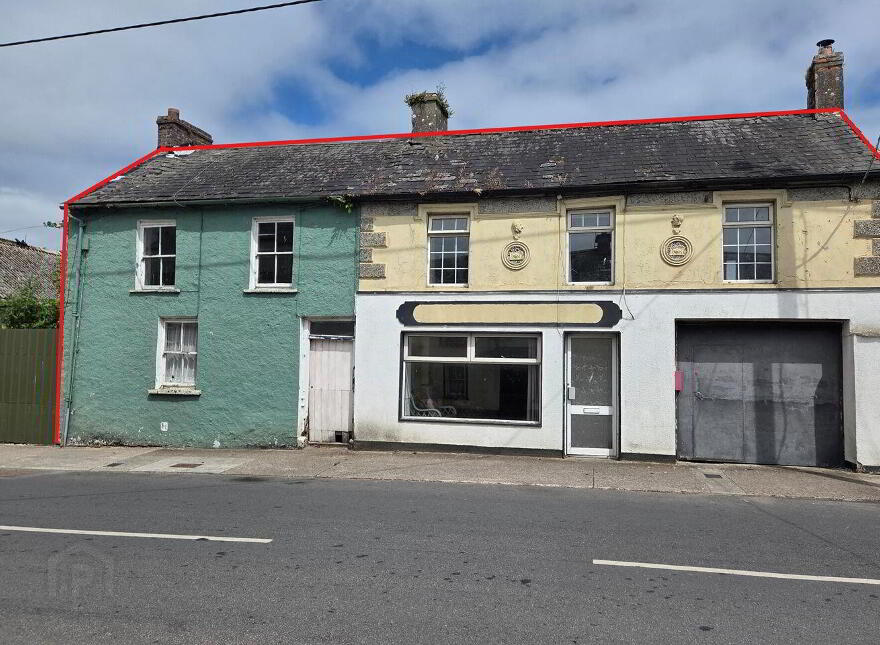 Main Street Upper, Cappagh White, E34X438