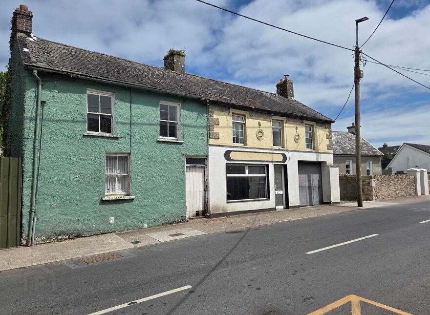 Main Street Upper, Cappagh White, E34X438