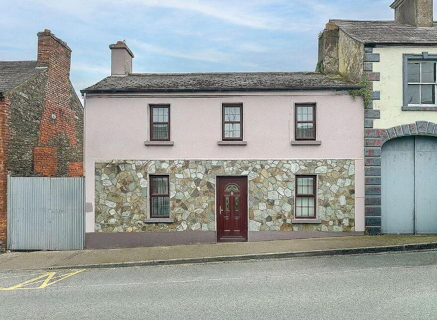 3 Maudlin Street, Kells, A82Y7E5