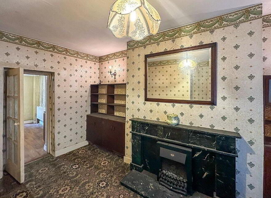 3 Maudlin Street, Kells, A82Y7E5